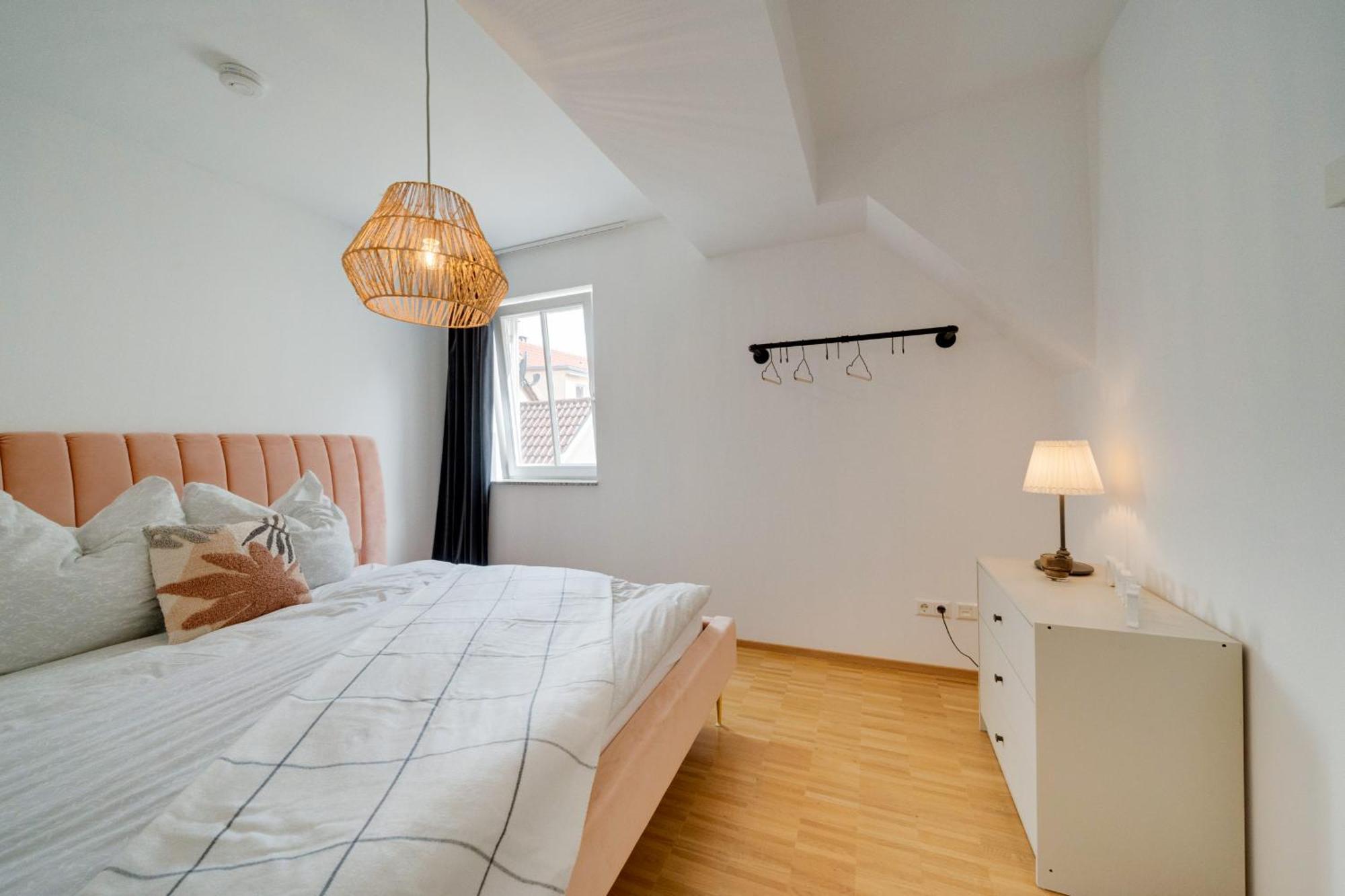 Altstadt Apartment 2 Zimmer Am Weibermarkt Reutlingen Buitenkant foto
